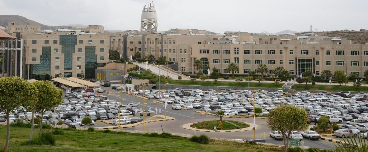 جامعة الملك خالد تعلن مواعيد القبول في برامج الدراسات العليا للمرحلة الثانية